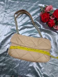 H&amp;M Elegant Quilted Handbag