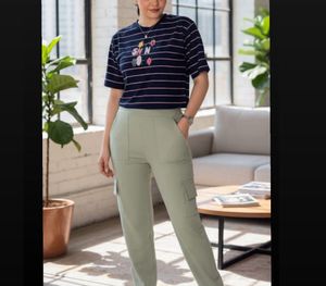 Striped Tee & Green cargo pants Set