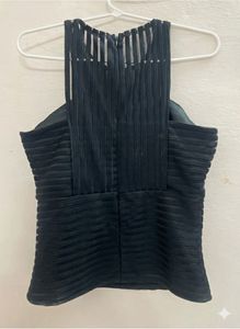 Chic Black Sleeveless Top