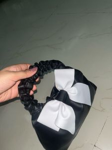 New With Tag Not Used Black Coquette Bag