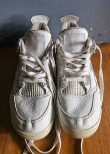 Nike Air Jordan Retro 4