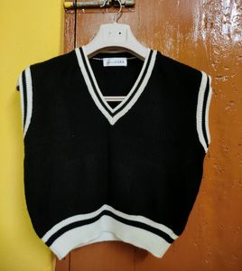 Cropped Sweater Vest