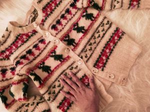 Vintage Sweater blouse