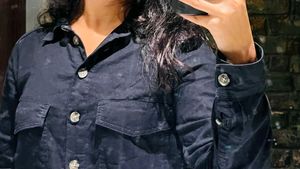 H&amp;M Black Long Sleeve Shirt