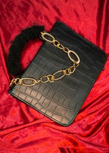 BOGO🎁Buy One Get 1 Free🎁Black Sling Bag