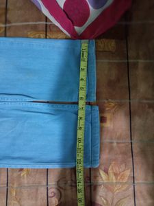 Jogur Brand Mens Light Blue Jeans 30 inch Waist