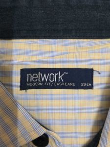 Men's Checked Button-Down Shirt