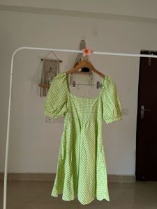Green Gingham Puff Sleeve Dress