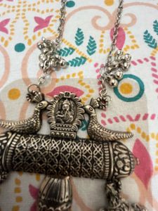 Vintage Silver Tone Indian Necklace