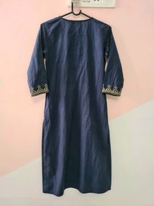 Blue Embroidered Kurta