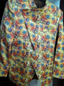 Floral Velvet Blazer