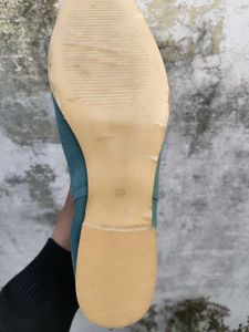 Stylish Green Chelsea leather Boots(All Sizes Avai