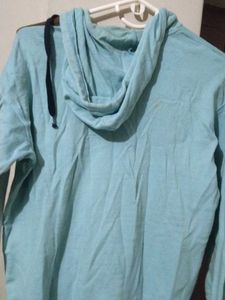 5 hoodies and sweatshirt Bundle