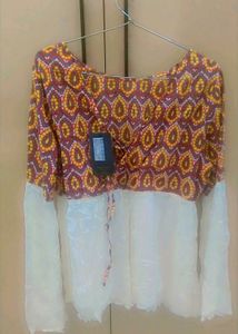 LA ZOIRE Bell Top