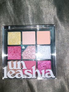 Unleashia Glitterpedia