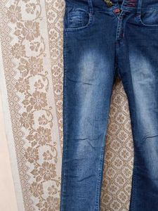 DENIMMM JEANS