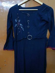 Long Round Kurta With Small Scarf.