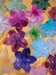 Flower Shape Hair Clips