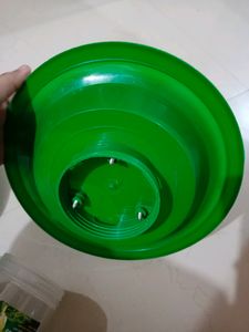 New Bird Food/Water Feeder