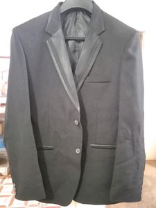Coat Blazzer Size 40 Used In 3 To 4 Times Only