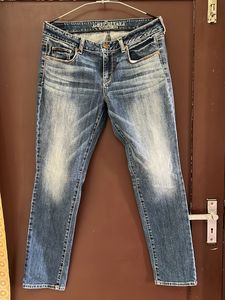 AmericanEagleOutfitters BlueWashed Regular Fit Jea