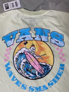 L vans tshirt