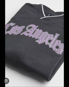 H&amp;M Los Angeles Graphic Sweatshirt