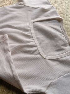 Trendy Ribbed Crop Top (Almost New)