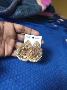Earring