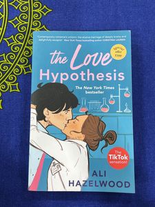 The Love Hypothesis By Ali Hazelwood