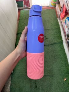 Dual Shade Water Bottle (1 Piece)