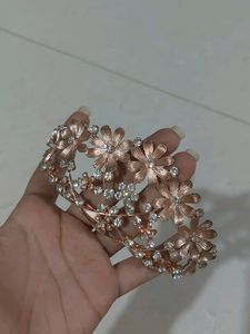 Pretty Rose Gold Crown