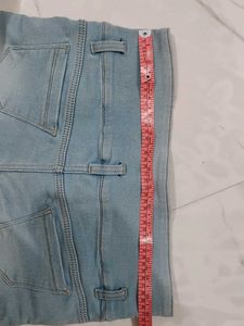High Waisted Light Wash Jeans