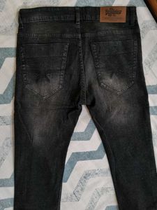 New Distressed Black Wash Jeans