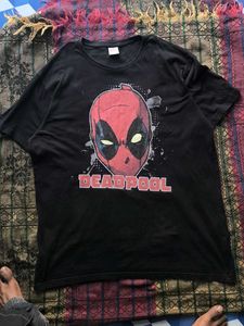 Deadpool Graphic Print T-Shirt