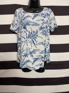 H&amp;M Floral Print Top
