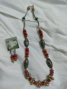 Neckpiece