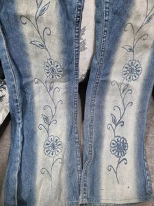 Thrifted low waist Floral Denim Jeans