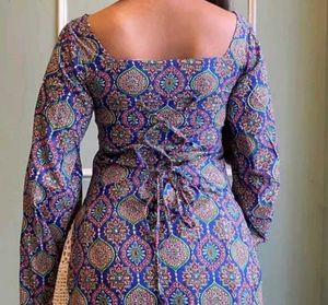 Elegant Printed Kurta with kavdi sleeves