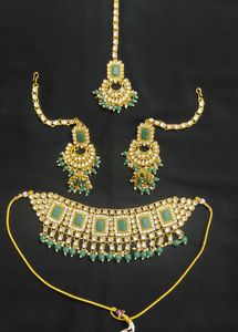 Green Jewellery Set