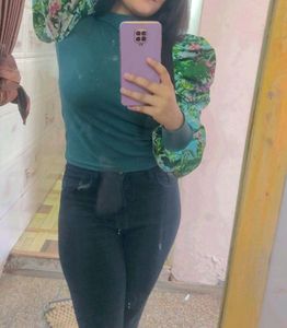 Puff Sleeves Top Like New