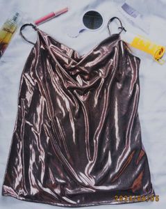 Sleevless Top