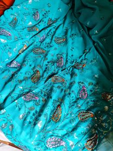 Elegant Teal Paisley Saree