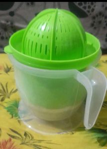 Juicer New With Tag