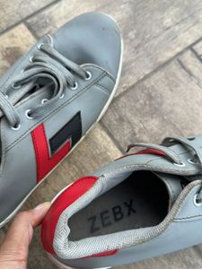 Men Sneakers