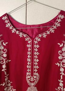 Mehroon Pakistani Suit