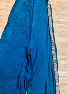 3/4th Jumpsuit With Embroidery: Navy Blue: Medium