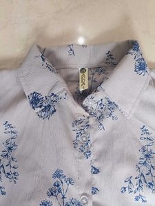 Floral Print Tie-Front Top