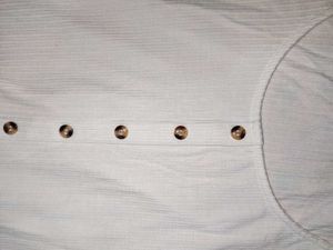 H&amp;M White Top