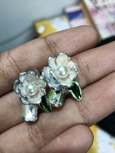 Hoop Earrings with White Beads